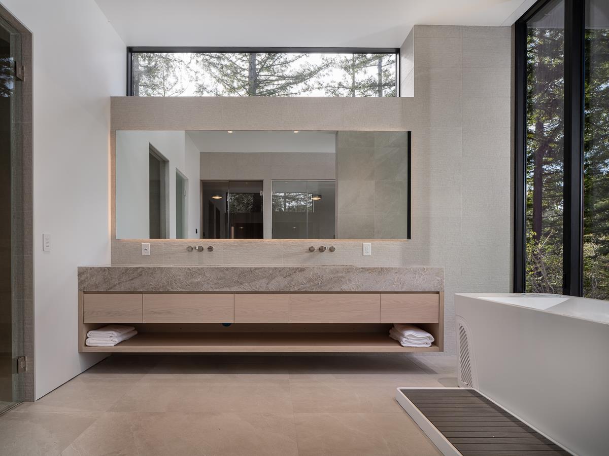 100 New Place Road Hillsborough, CA 94010 - Photo 5 of 62