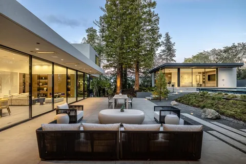 $35,000,000 | 100 New Place Road, Hillsborough, CA 94010