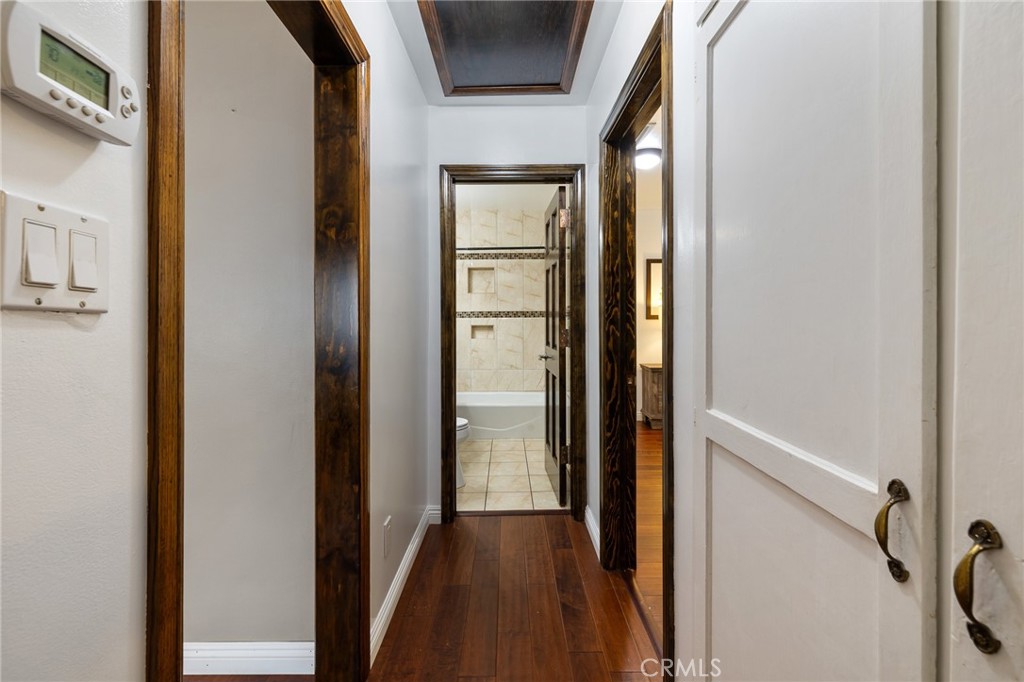 1413 Random Lane Duarte, CA 91010 - Photo 11 of 39 Hallway