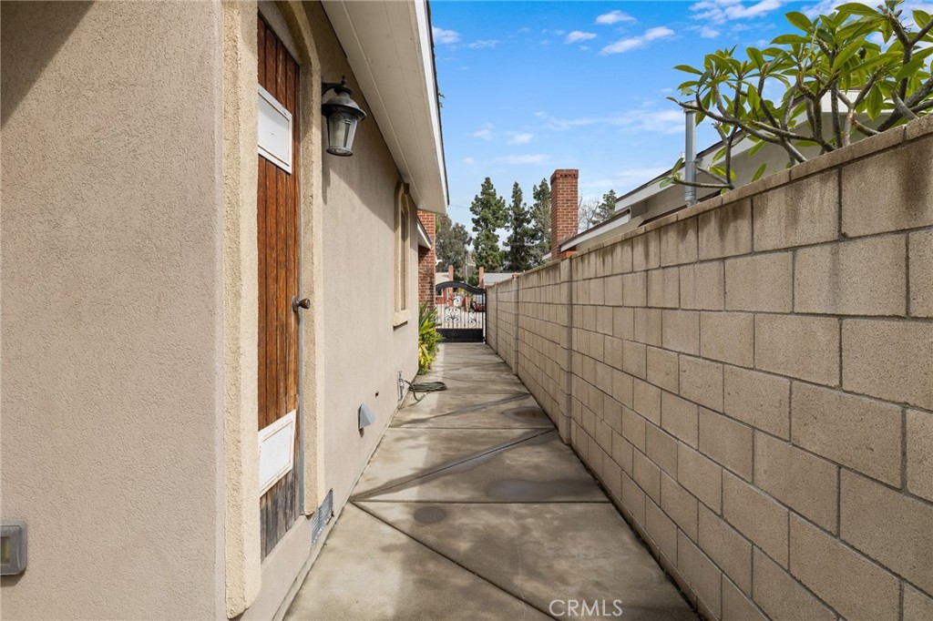 1413 Random Lane Duarte, CA 91010 - Photo 34 of 39