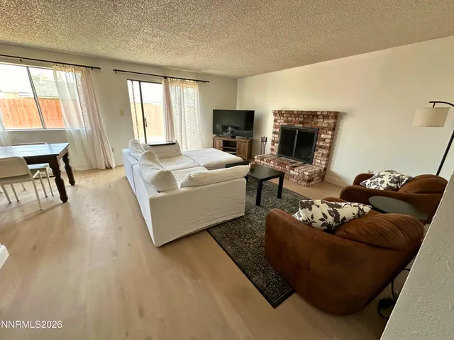 $2,295 | 1702 Bonita Vista Drive, Sparks, NV 89434