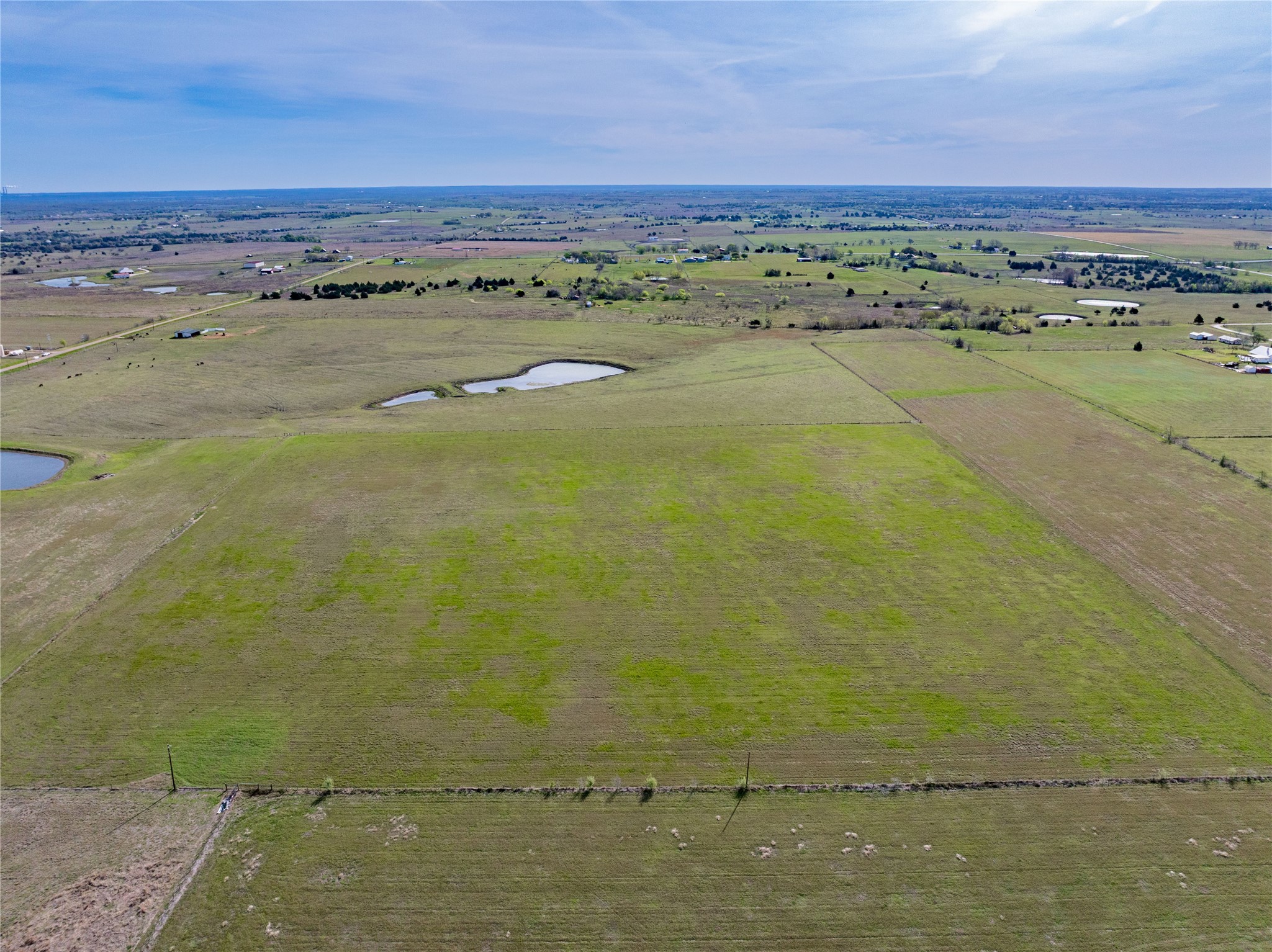 555 Knape Road La Grange, TX 78945 - Photo 17 of 28 a view of an ocean and beach