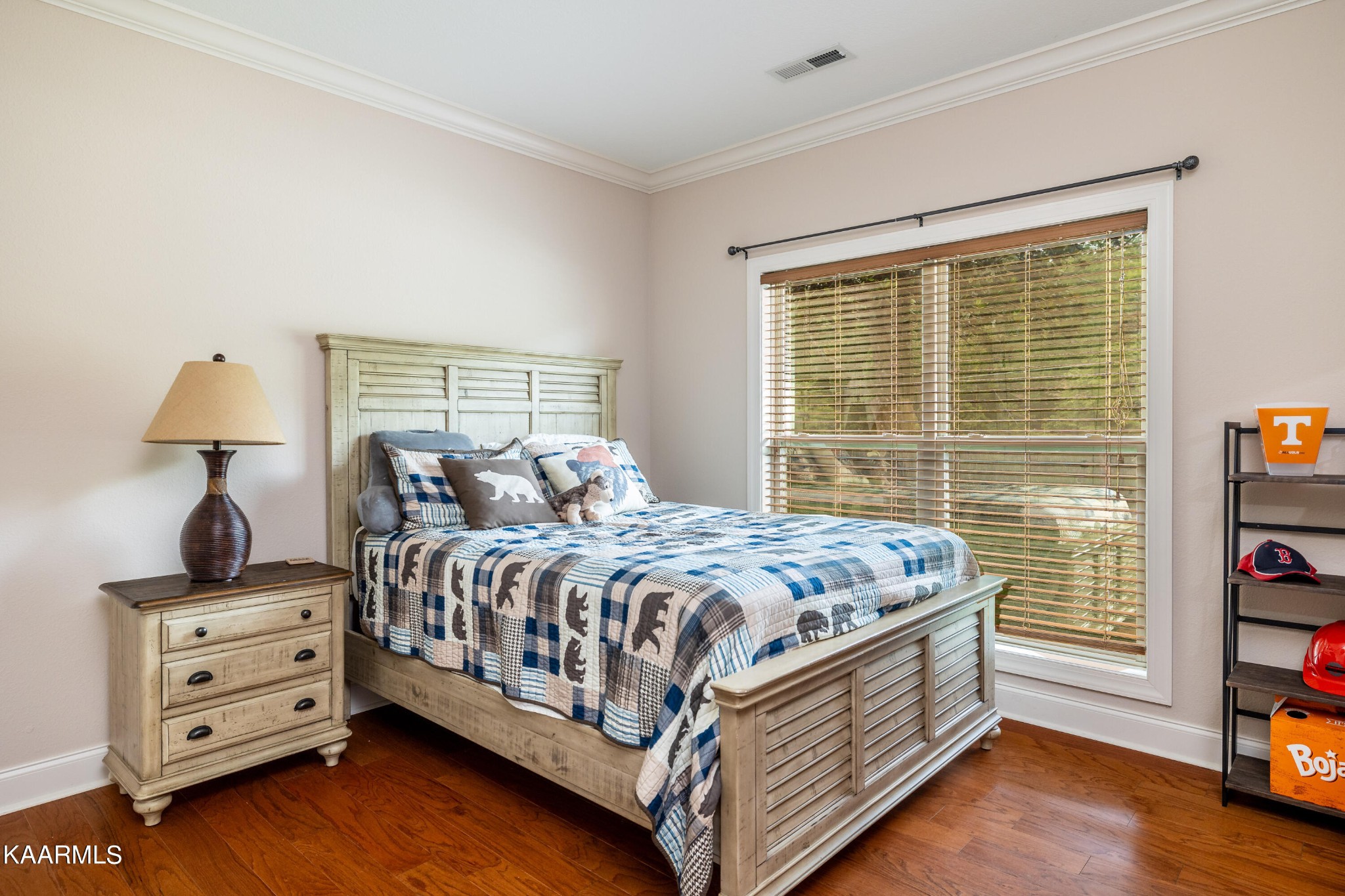 232 Riverview Road Townsend, TN 37882 - Photo 31 of 38 a bed room with a bed and a window