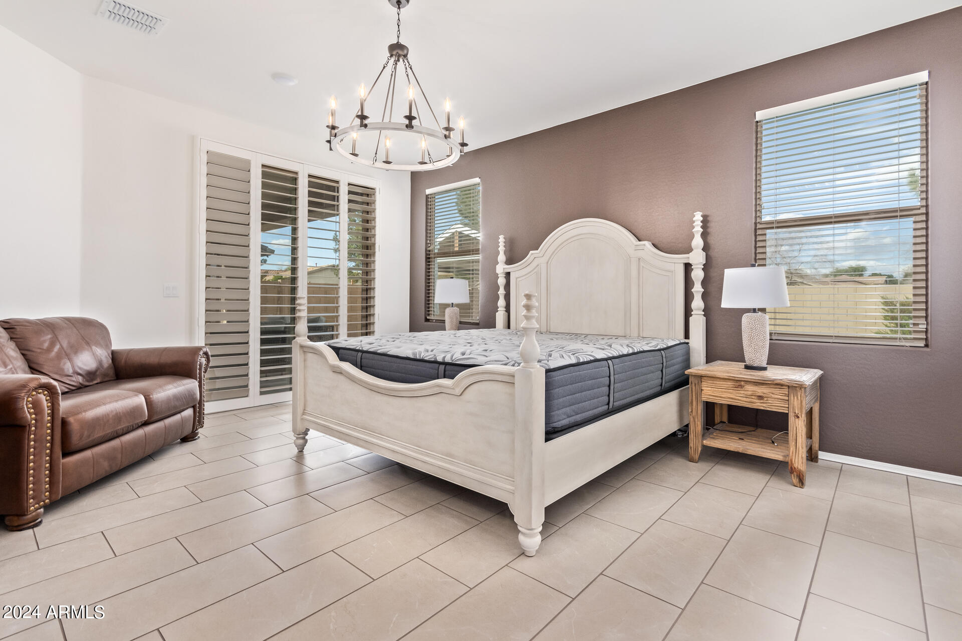 14370 West Hearn Road Surprise, AZ 85379 - Photo 17 of 58 0016-16 - Hearn 14370