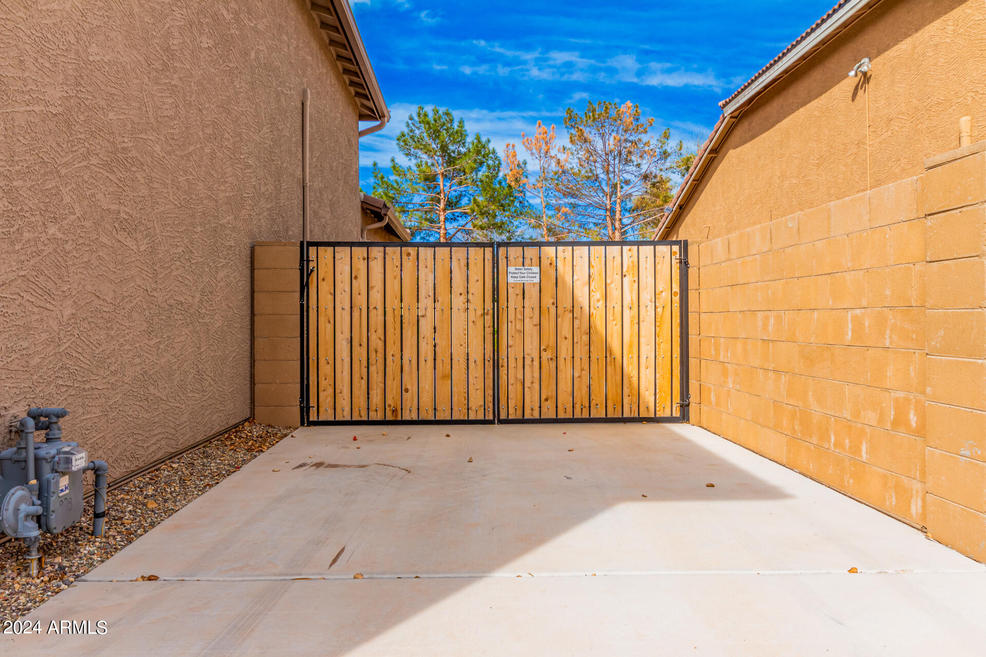 14370 West Hearn Road Surprise, AZ 85379 - Photo 30 of 58 0029-29 - Hearn 14370