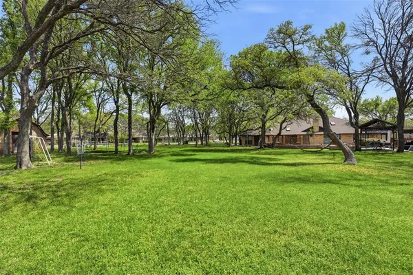 $695,000 | 3000 Yucca Road, Willow Park, TX 76087