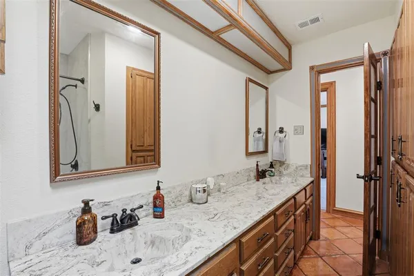 $695,000 | 3000 Yucca Road, Willow Park, TX 76087