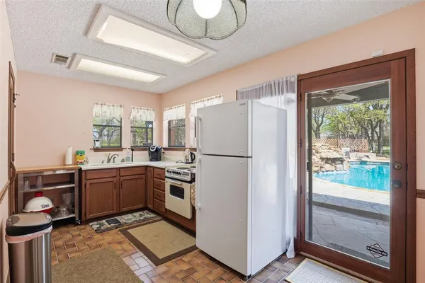 $695,000 | 3000 Yucca Road, Willow Park, TX 76087