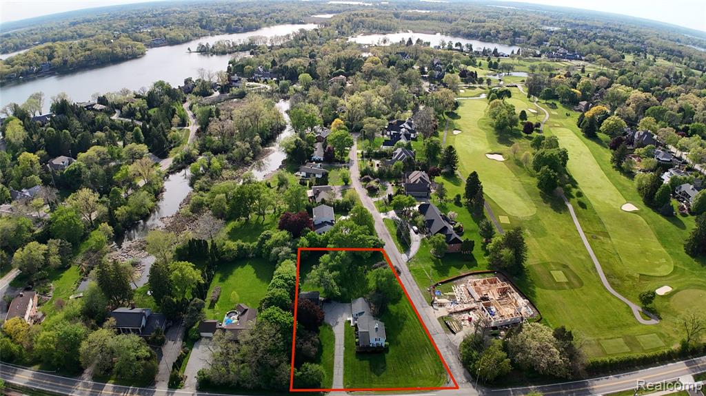 3170 Franklin Road Bloomfield Hills, MI 48302 - Photo 3 of 11 Gallery Image 3