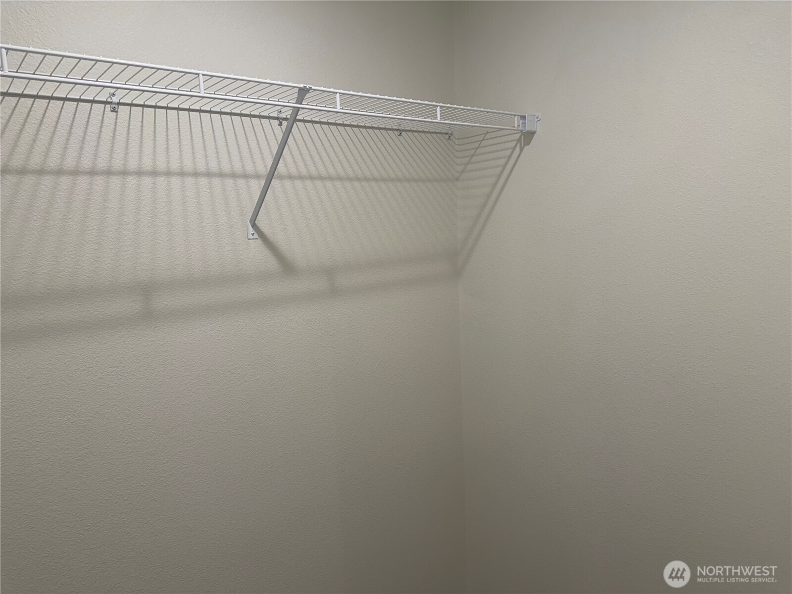 375 Union Avenue Southeast, Unit 8 Renton, WA 98059 - Photo 8 of 12 Gallery Image 8