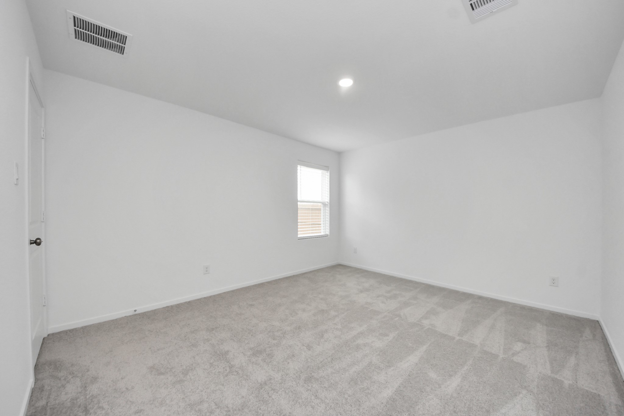 7730 Lavender Jade Drive Rosharon, TX 77583 - Photo 26 of 45 a view of an empty room and window
