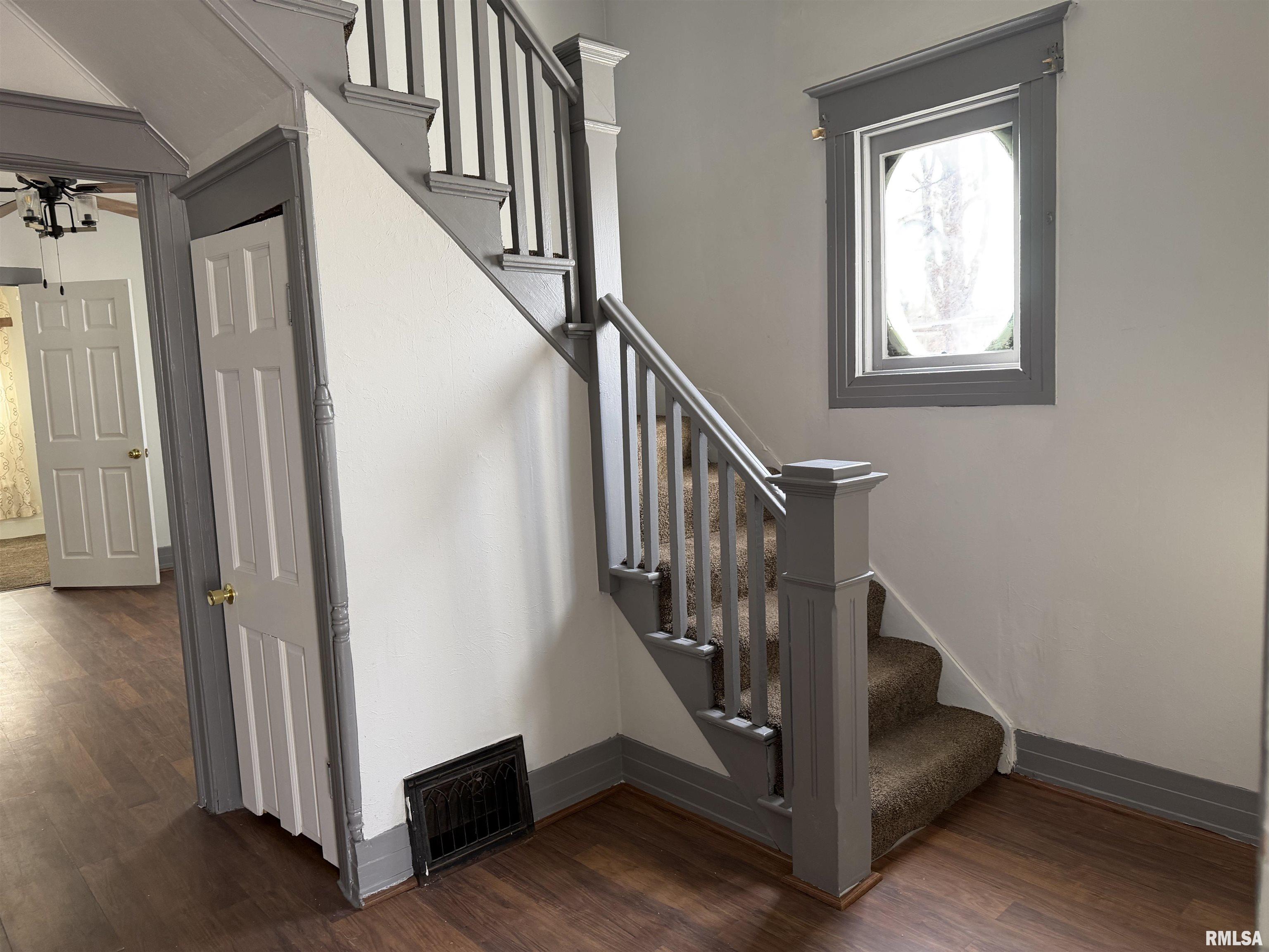 2028 East Monroe Street Springfield, IL 62703 - Photo 11 of 16