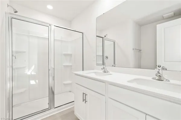 $385,890 | 3017 Middle Creek Lane, Greensboro, NC 27405