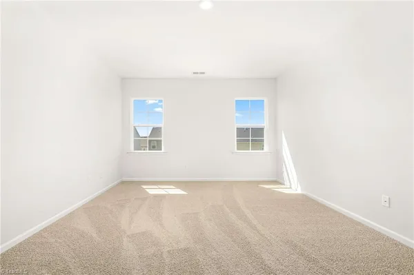 $385,890 | 3017 Middle Creek Lane, Greensboro, NC 27405