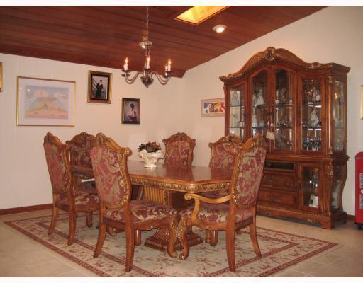 720 Conchshell Manor Plantation, FL 33324 - Photo 2 of 7 Dining Room