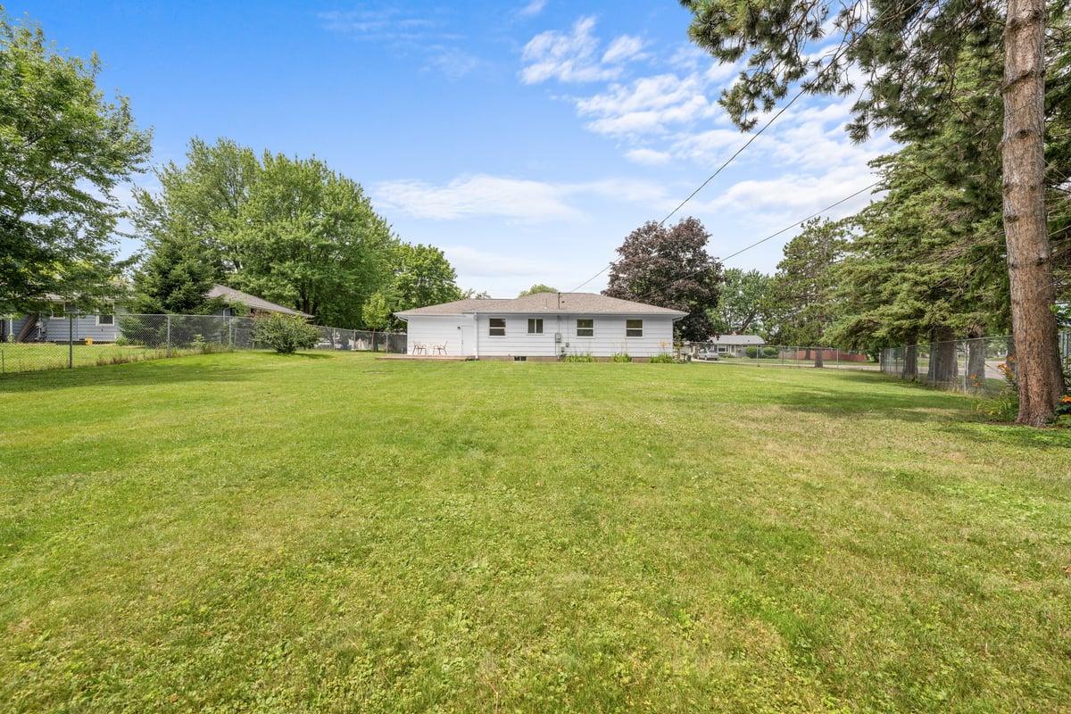516 Gray Street Hudson, WI 54016 - Photo 23 of 30