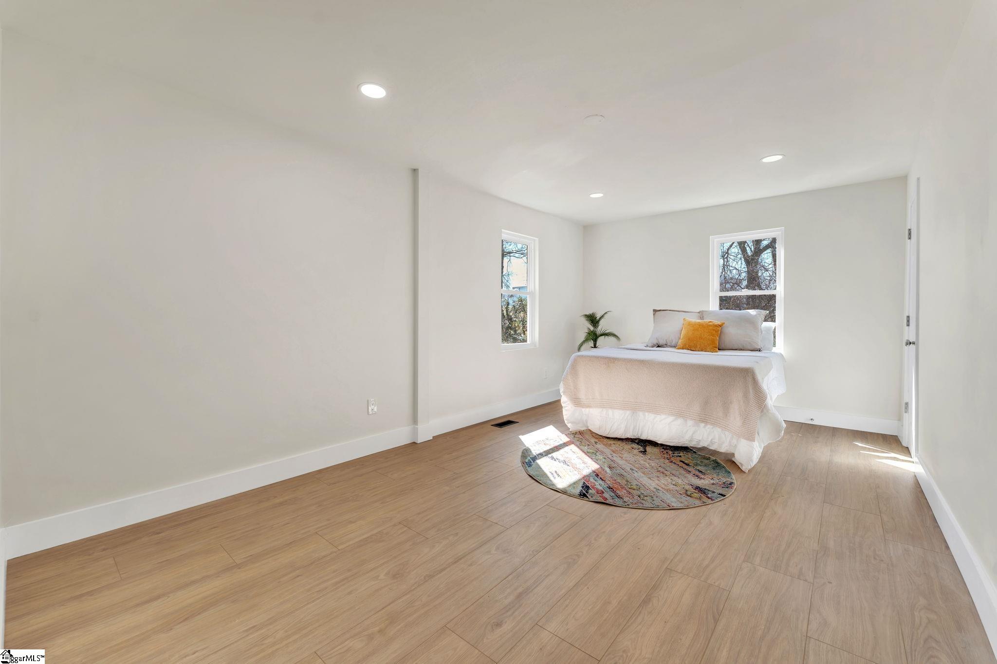 805 West Fairview Avenue Gaffney, SC 29341 - Photo 6 of 12