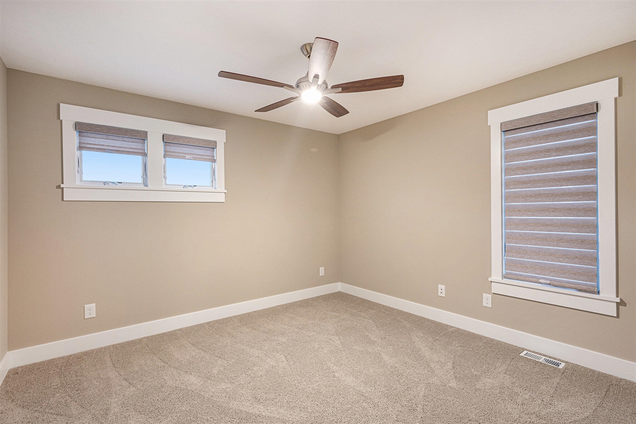 920 West Savidge Street, Unit 2 Spring Lake, MI 49456 - Photo 19 of 37