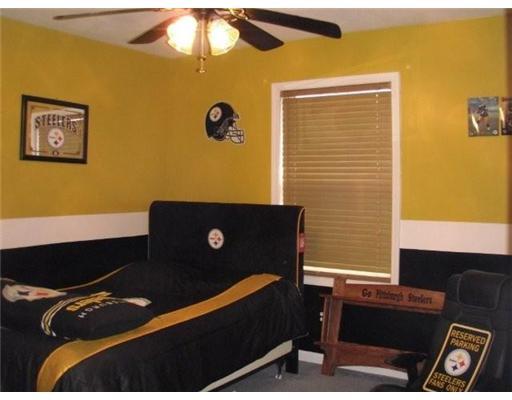 117 Ajit Road Friedens, PA 15541 - Photo 17 of 18 Bedroom.