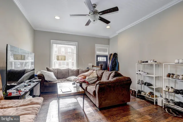 $3,300 | 505 South Lakewood Avenue, Baltimore, MD 21224