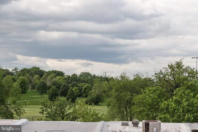 $3,300 | 505 South Lakewood Avenue, Baltimore, MD 21224