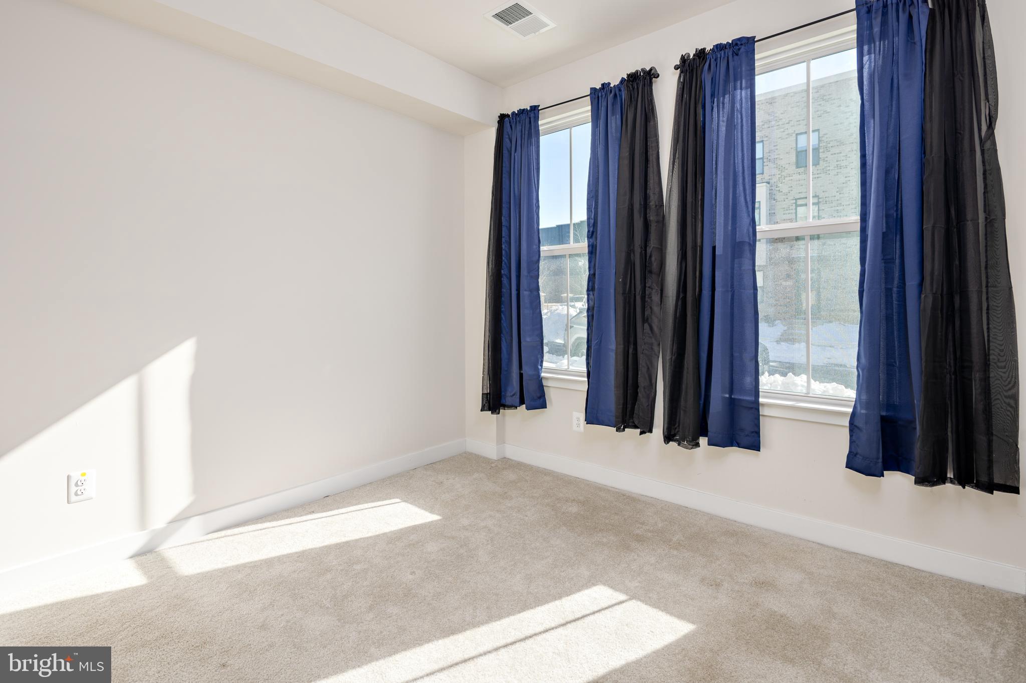 1920 Four Roses Street Baltimore, MD 21222 - Photo 30 of 37