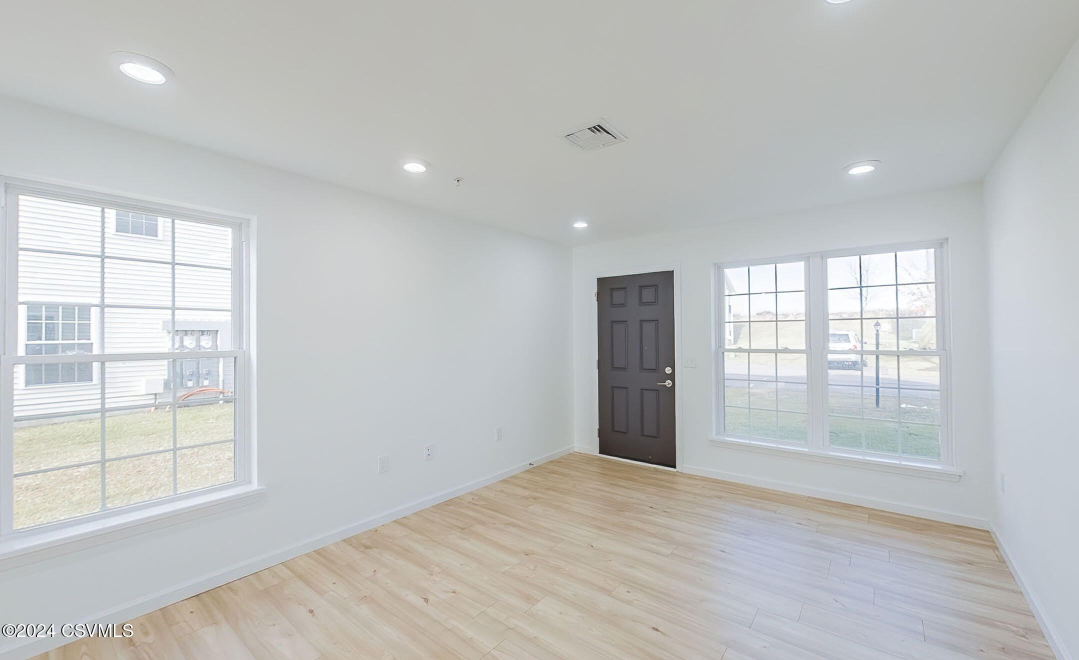14 Nicole Lane Hazleton, PA 18202 - Photo 6 of 53