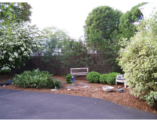 33 Algonquin Road Quincy, MA 02169 - Photo 17 of 19 Gallery Image 17