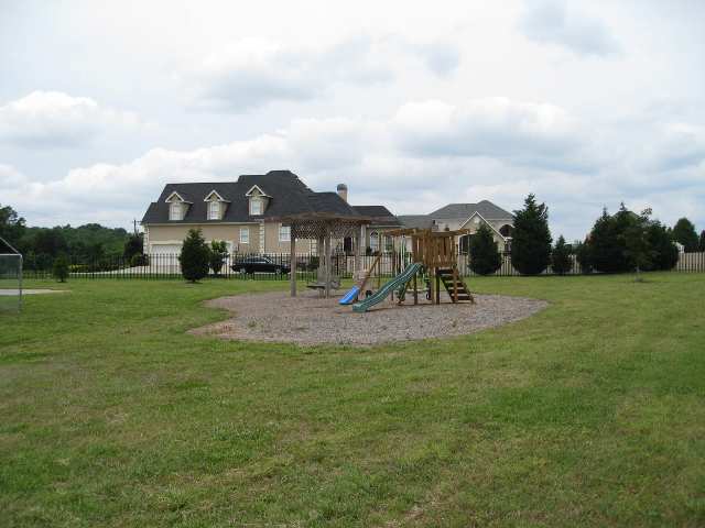 2399 Roper Mountain Road Simpsonville, SC 29681 - Photo 16 of 16 Gallery Image 16