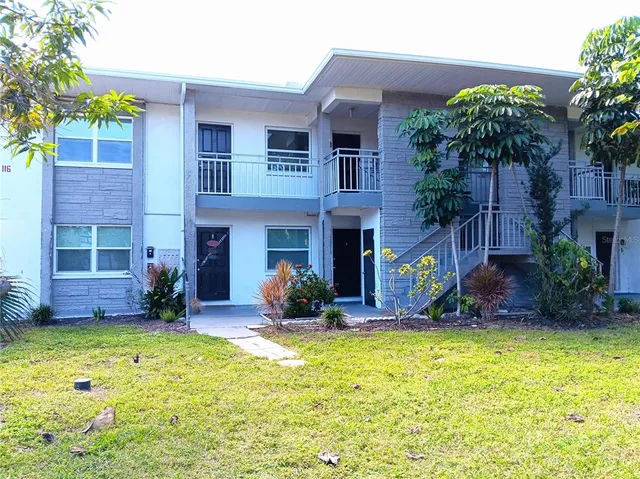 $1,175 | 116 Southwest Jefferson Circle North, Unit 7, St. Petersburg, FL 33703