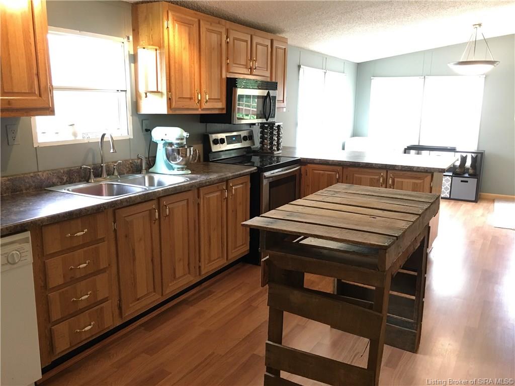 10990 Malinee Ott Road Georgetown, IN 47122 - Photo 9 of 30