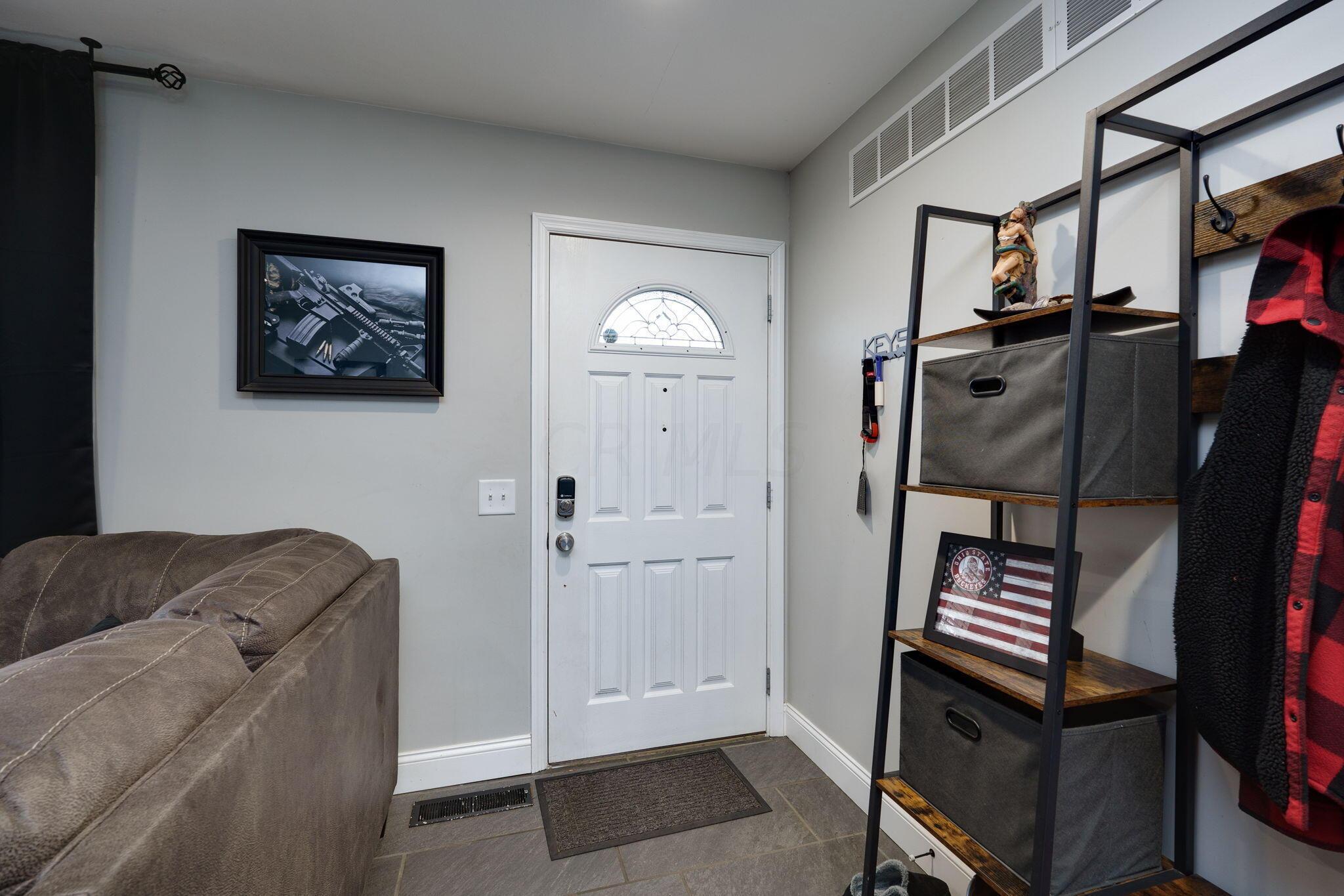 1632 Ridgeway Drive Springfield, OH 45506 - Photo 7 of 45 Welcome Home! 1632 Ridgeway Drive, Springfield, OH 45506