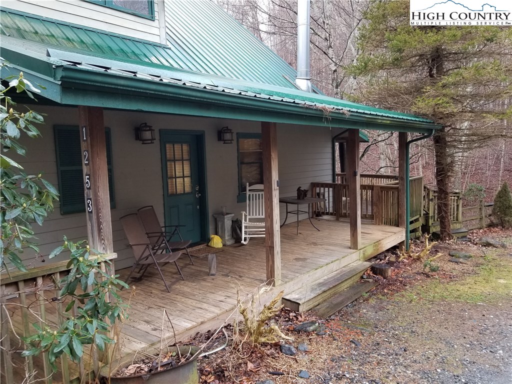 1253 Brookshire Road Boone, NC 28607 - Photo 2 of 14 Gallery Image 2