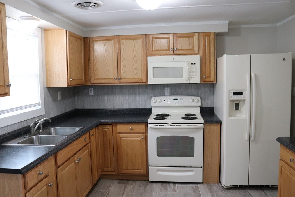 11811 Lunenburg County Road Keysville, VA 23947 - Photo 7 of 24 Gallery Image 7