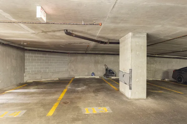$524,999 | 645 North Kingsbury Street, Unit 2202, Chicago, IL 60654
