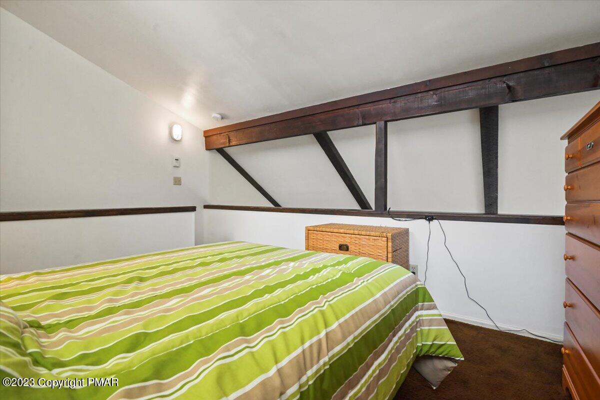 18 Middle Village Way Tannersville, PA 18372 - Photo 17 of 29 a bedroom with a bed and painting on the wall