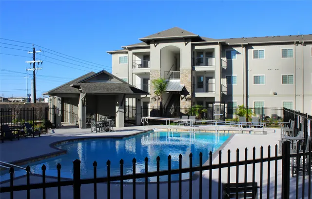 $757 | 14838 Northwest Boulevard, Corpus Christi, TX 78410