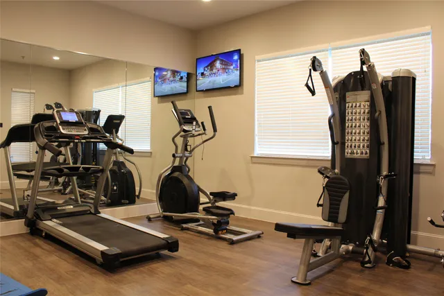 $757 | 14838 Northwest Boulevard, Corpus Christi, TX 78410