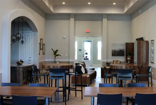 $757 | 14838 Northwest Boulevard, Corpus Christi, TX 78410