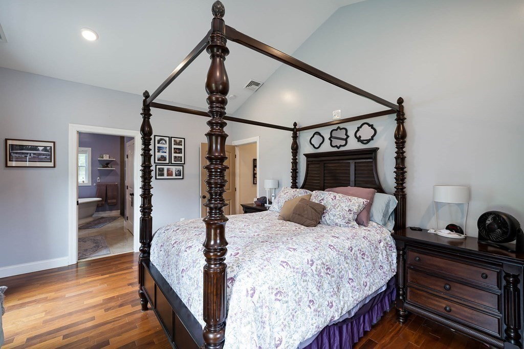 118 High Street Freetown, MA 02702 - Photo 25 of 41