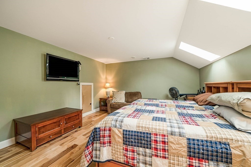 118 High Street Freetown, MA 02702 - Photo 27 of 41