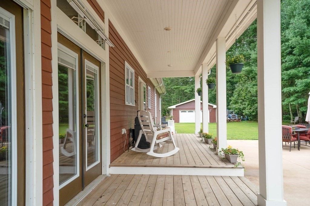 118 High Street Freetown, MA 02702 - Photo 29 of 41