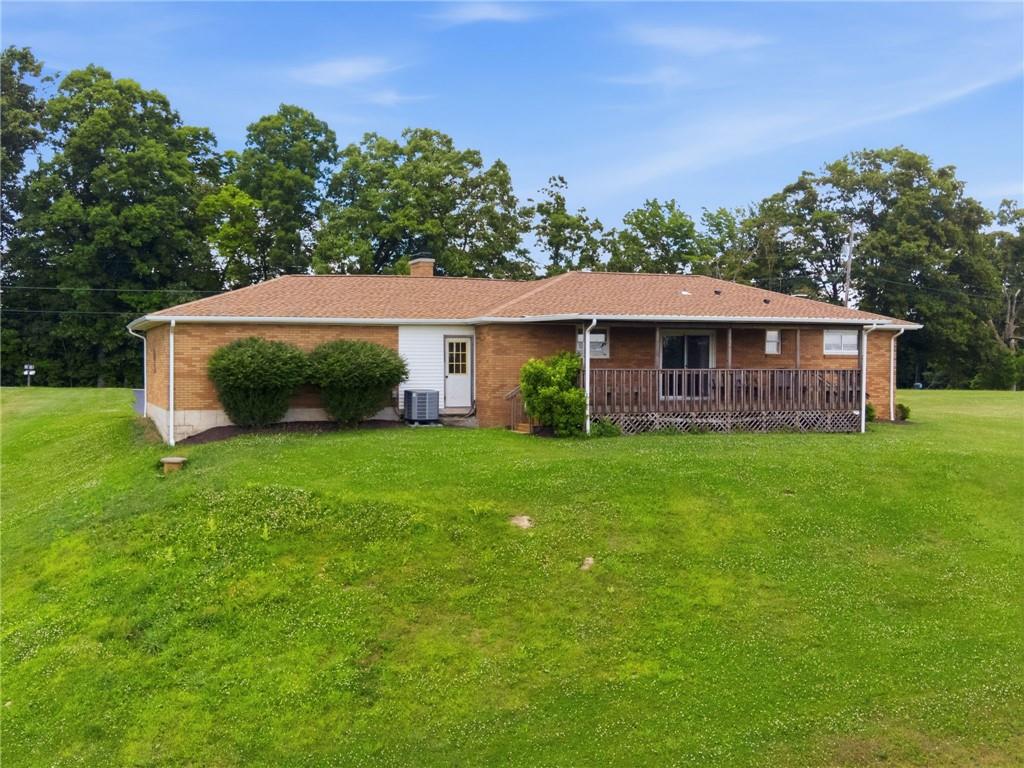 135 Deerfield Road Washington, PA 15301 - Photo 4 of 49