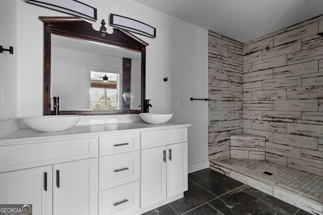 $1,700 | 610 Madola Road, Unit 4, Epworth, GA 30541