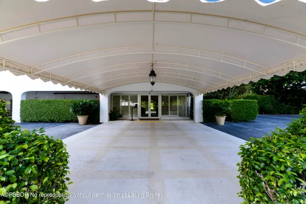 $15,500 | 434 Chilean Avenue, Unit 6D, Palm Beach, FL 33480