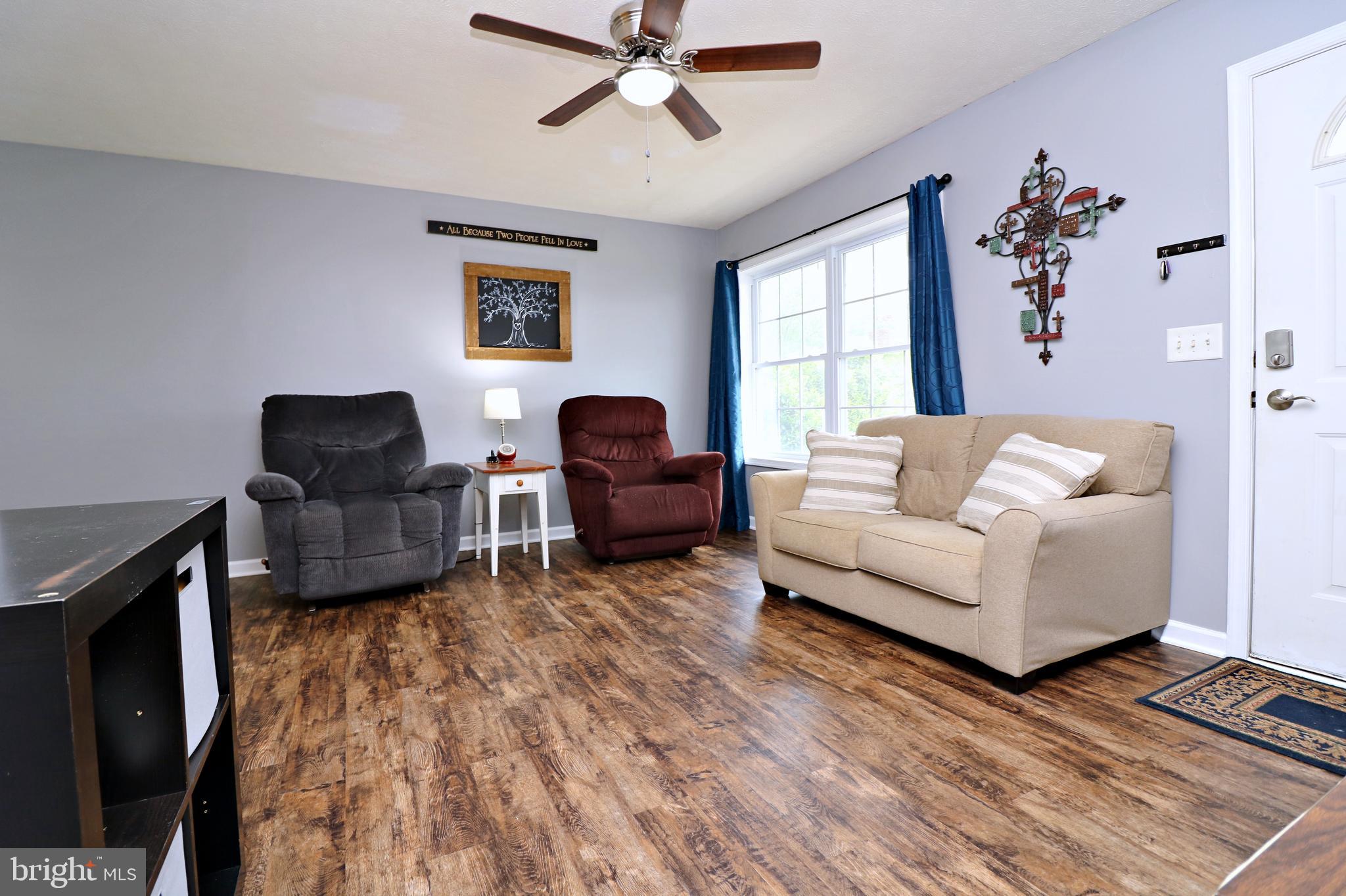 163 Robelei Drive Ranson, WV 25438 - Photo 3 of 26 Living Room