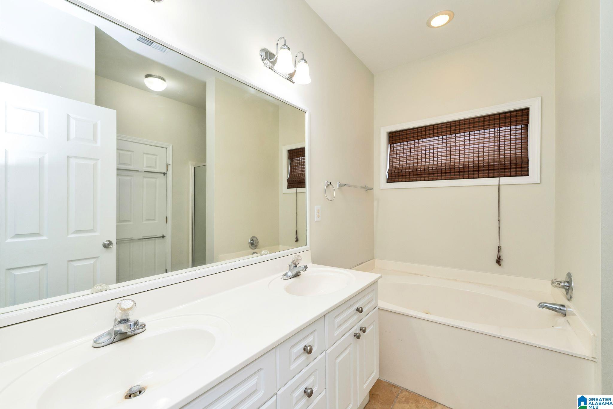 916 Daventry Trail Calera, AL 35040 - Photo 10 of 14