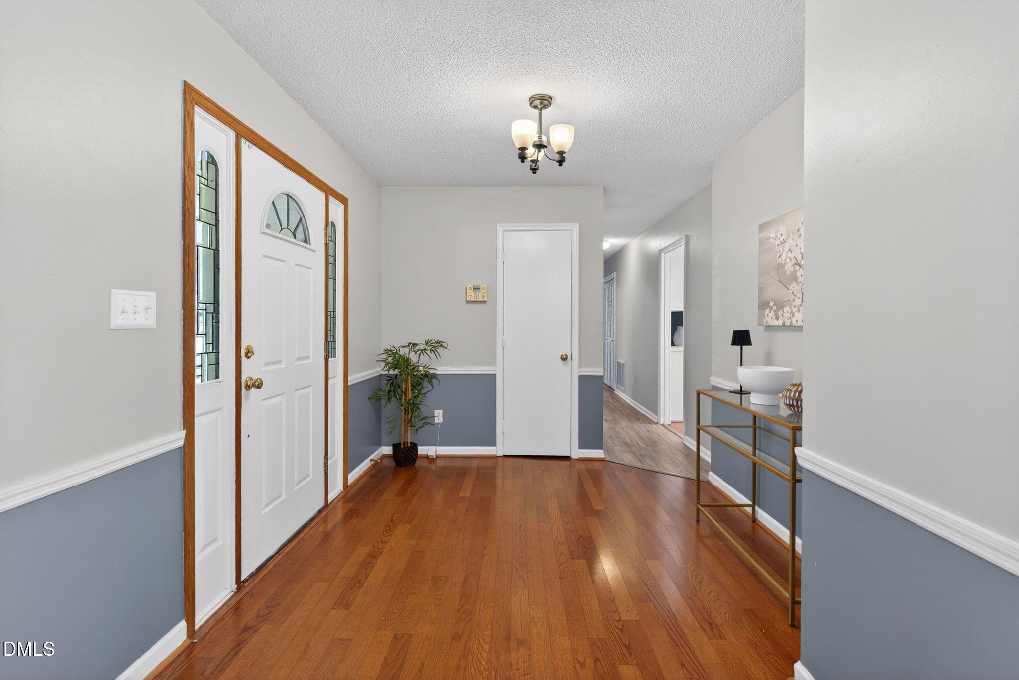 4108 Pickwick Drive Raleigh, NC 27613 - Photo 5 of 59