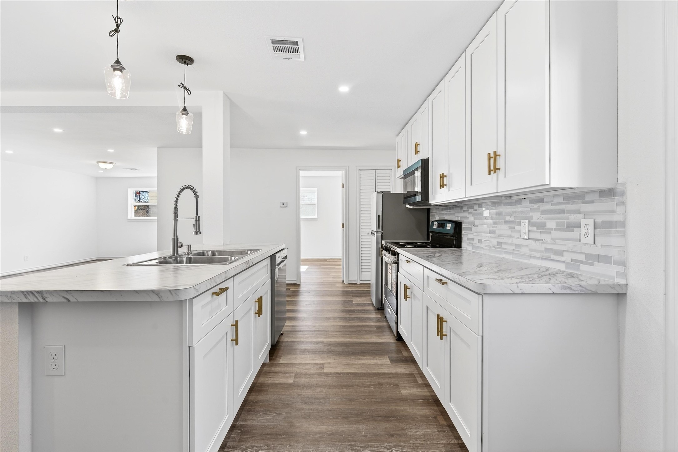 7338 Conley Street Houston, TX 77021 - Photo 23 of 36