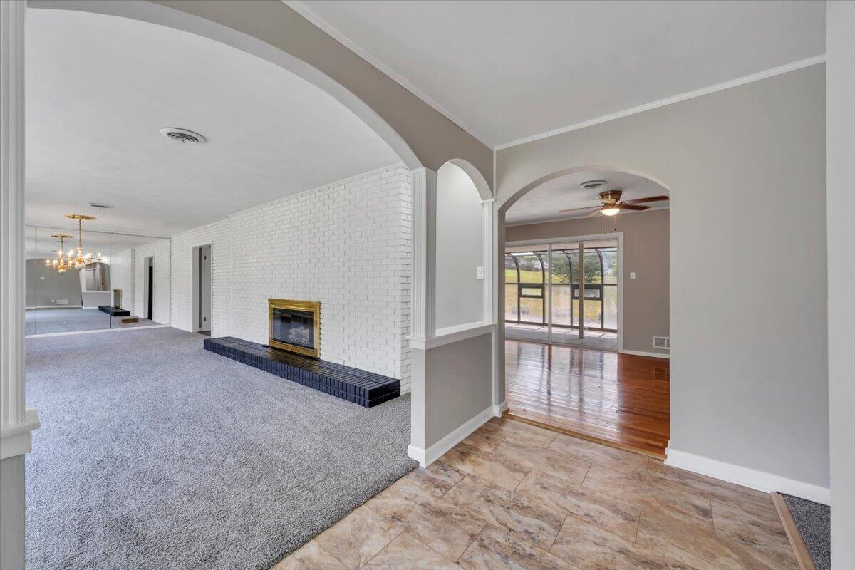 4962 Bower Road Roanoke, VA 24018 - Photo 5 of 55 05-MIB01507